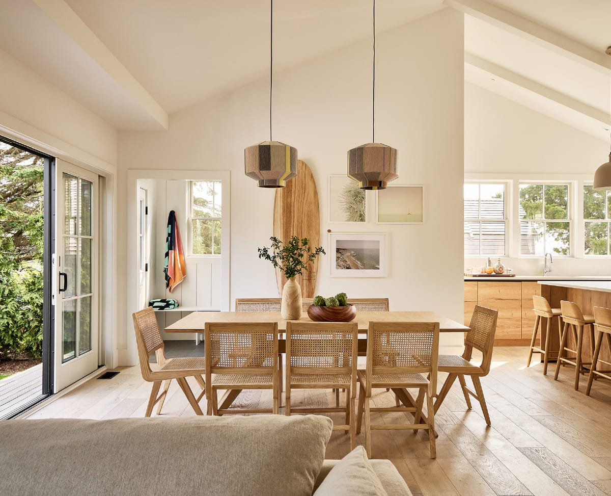 Dining area opening onto the kitchen